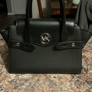 Brand new Micheal Kors women’s purse
